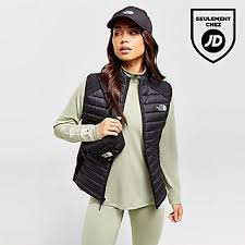 Les Soldes de Vêtements Femme: Trouvez les Meilleures Offres en Ligne